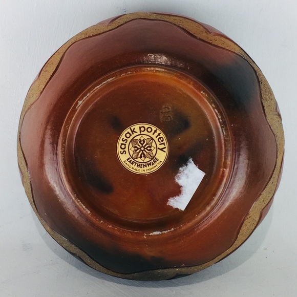 Sasak Pottery Bowl Pot Vessel Of Life - Indonesia - Picture 9 of 10